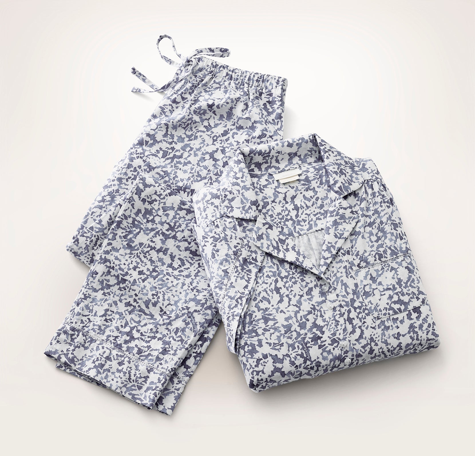 Signature Short Sleeve & Pants Pajama Set