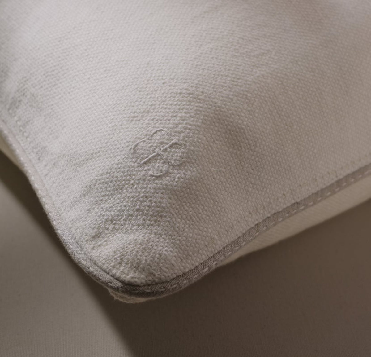 Threadmark Pillow Cover