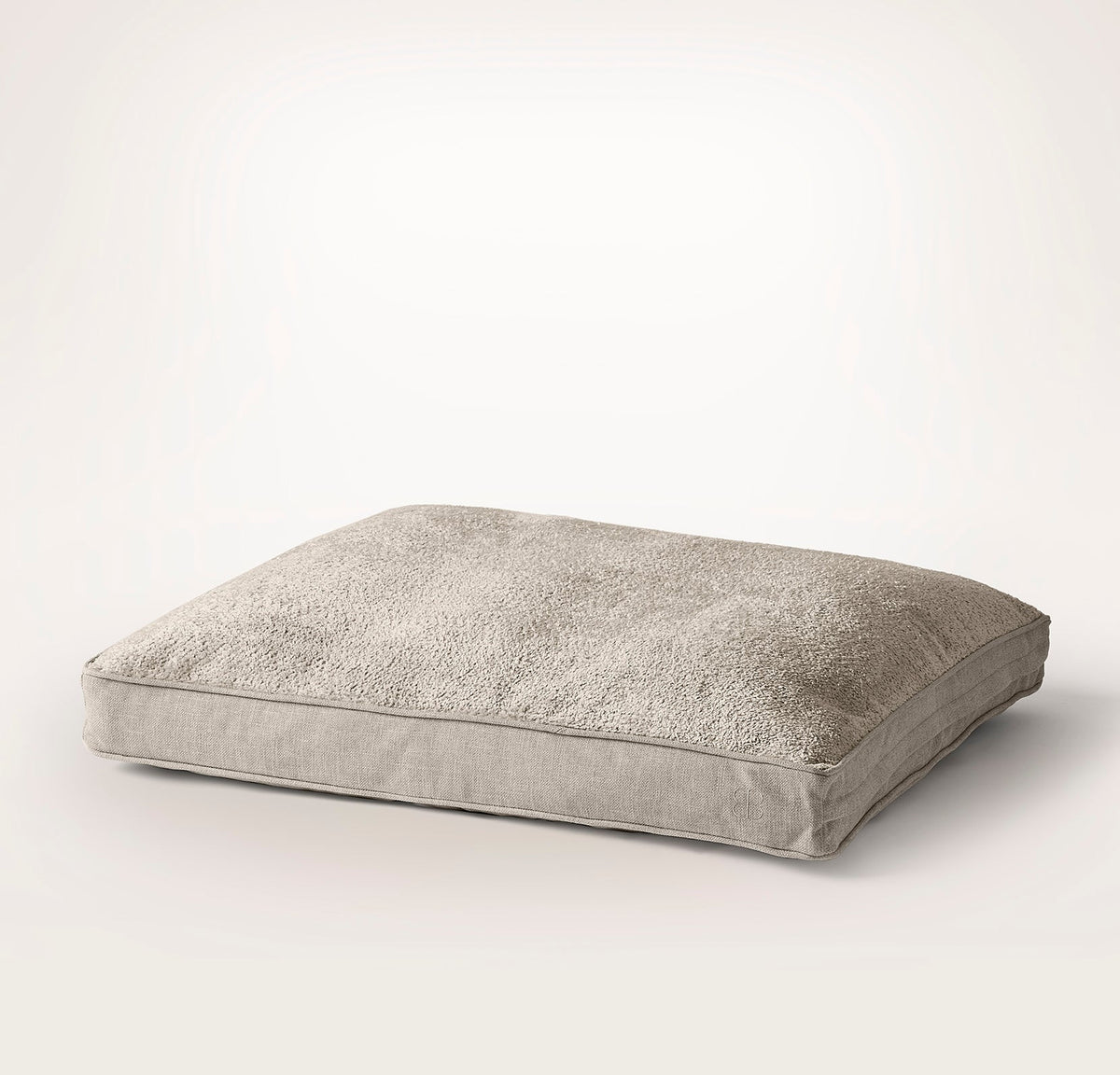Piped Edge Pet Cushion