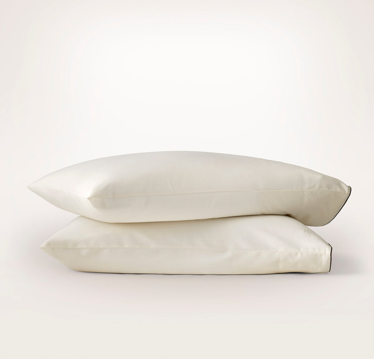 Signature Embellished Pillowcase Set