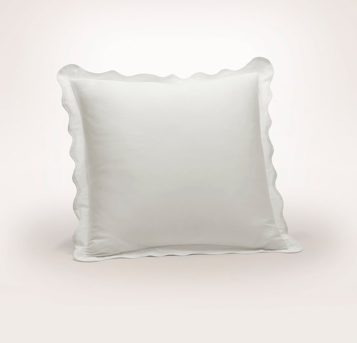 Percale Embellished Sham - White/White Curved Edge
